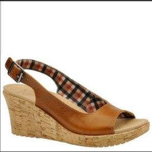 Crocs women's A-Leigh Leather Slingback Wedge